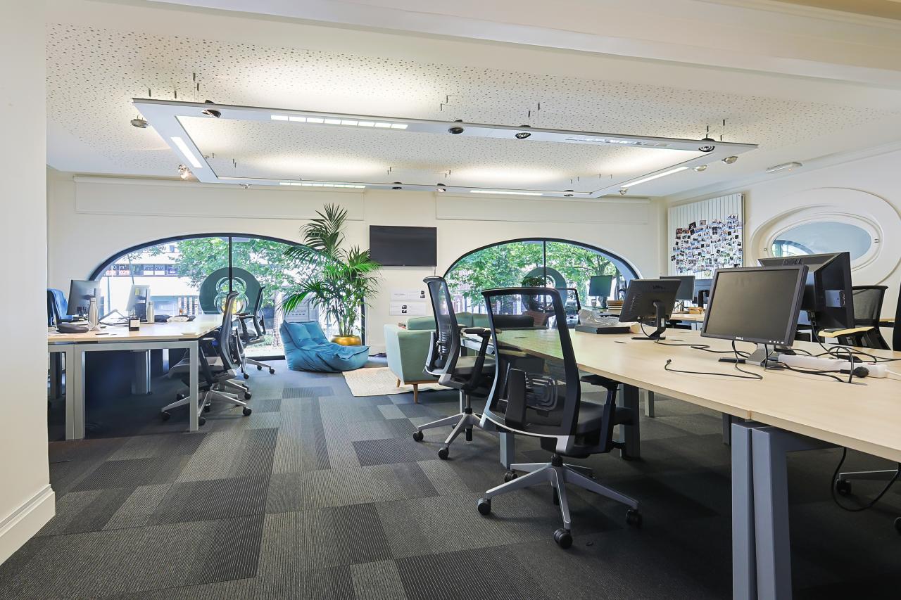 Bureau La Madeleine 1714m² Location bureau La Madeleine Nord OLBUR2422850 11
